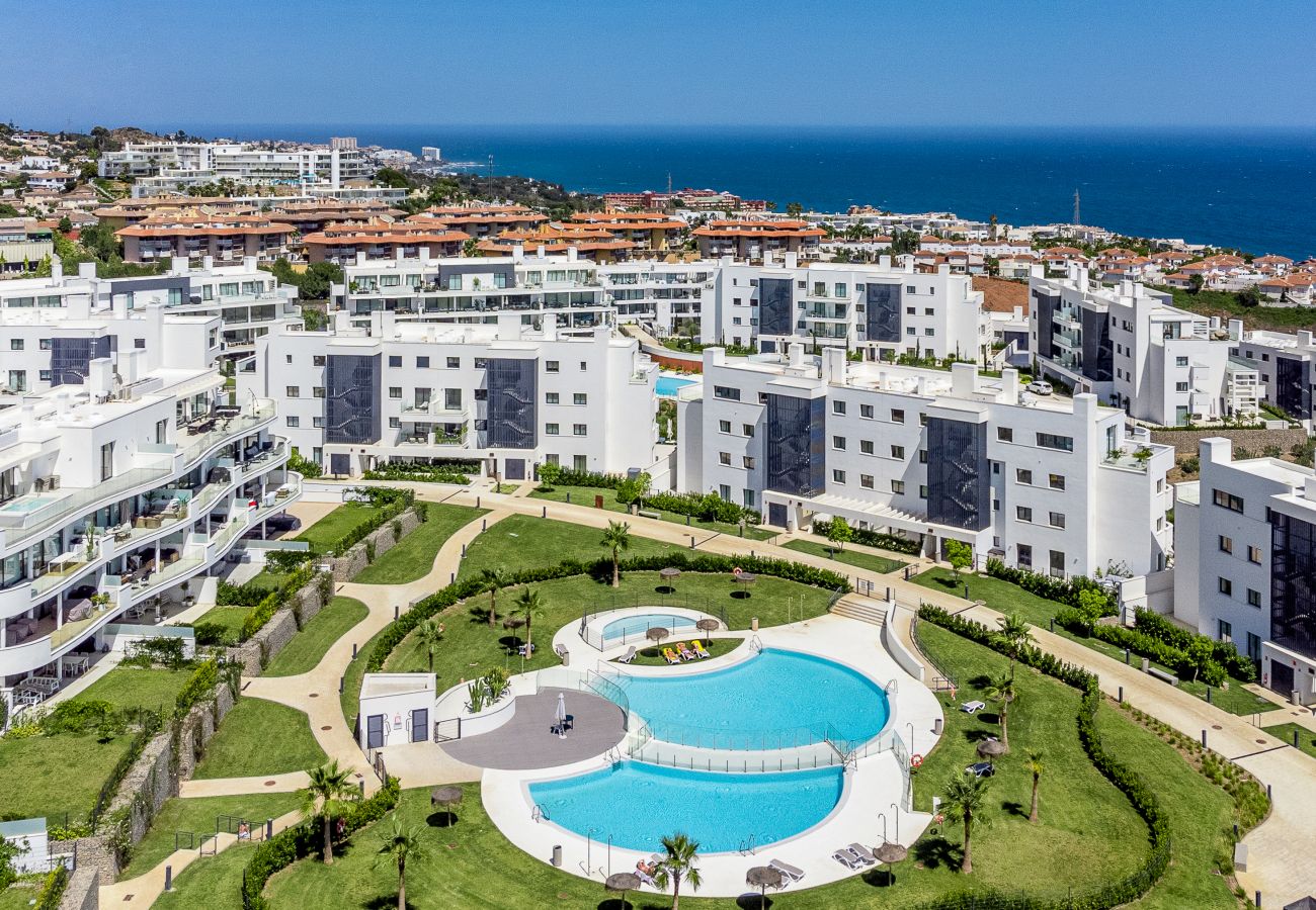 Apartment in Fuengirola - Comfortable 2-Bedroom Apartment in Fuengirola