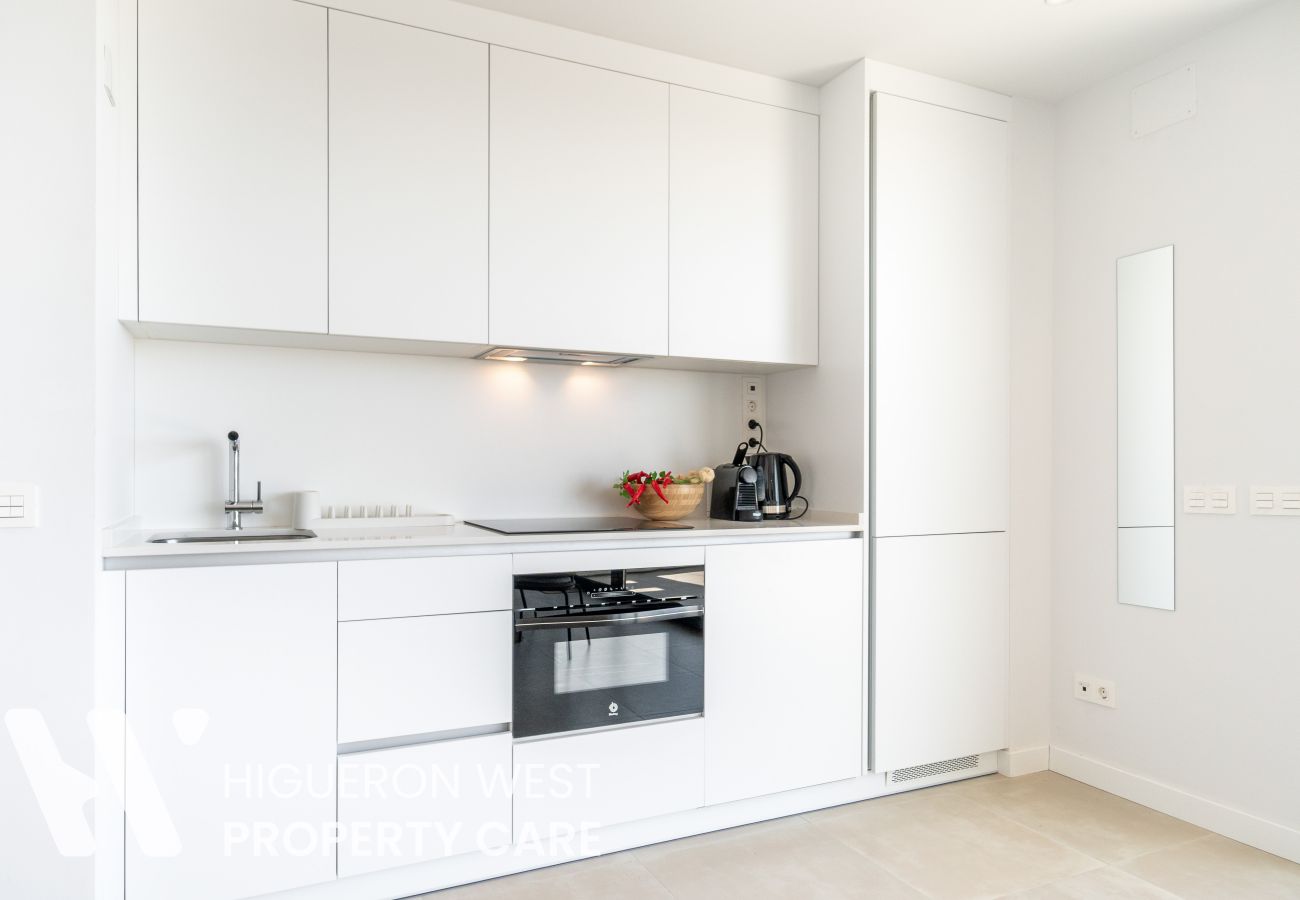 Apartment in Fuengirola - The Skyline Penthouse by HWPC