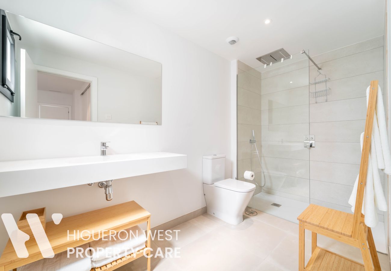 Apartment in Fuengirola - The Sunset Penthouse by HWPC