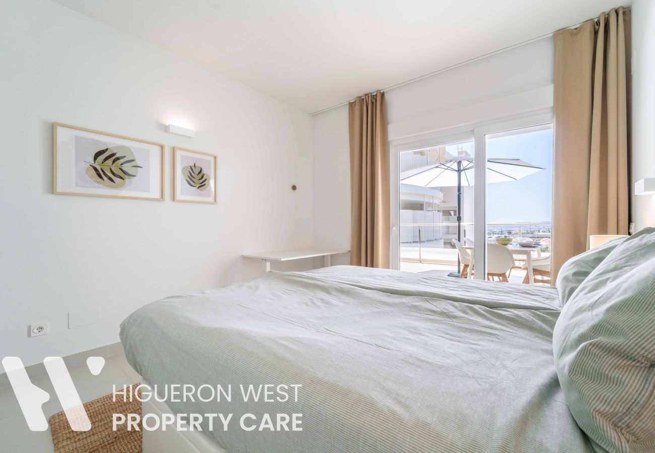 Apartment in Benalmádena - The Sunset Vista – The Hill Collection by HWPC