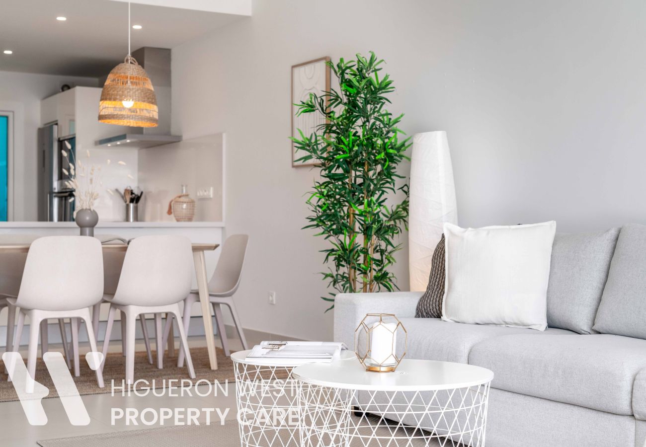 Apartment in Benalmádena - The Sunset Vista – The Hill Collection by HWPC