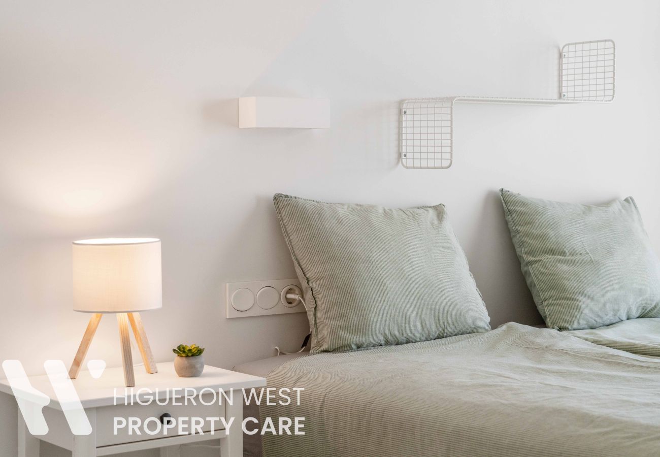 Apartment in Benalmádena - The Sunset Vista – The Hill Collection by HWPC