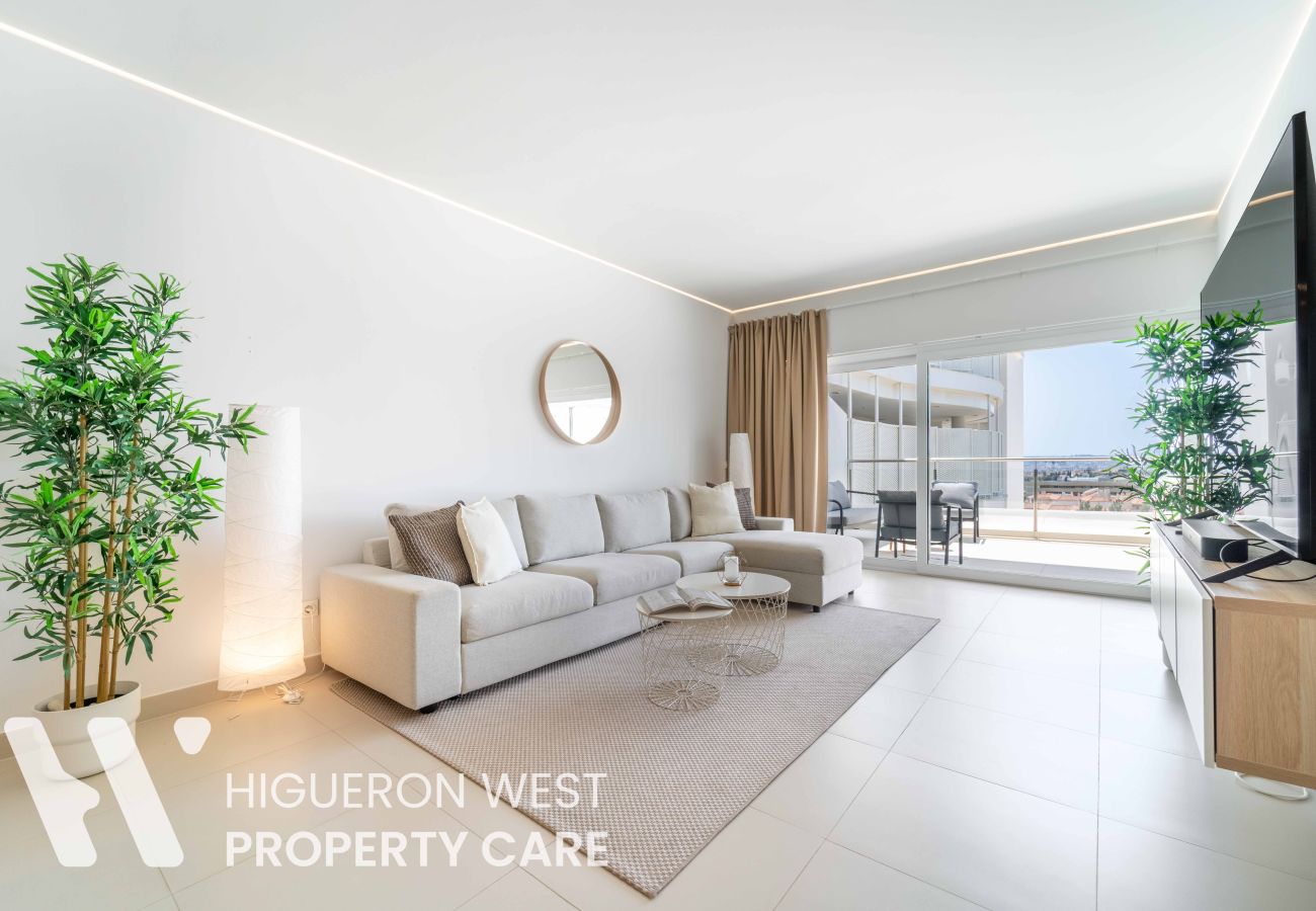 Apartment in Benalmádena - The Sunset Vista – The Hill Collection by HWPC