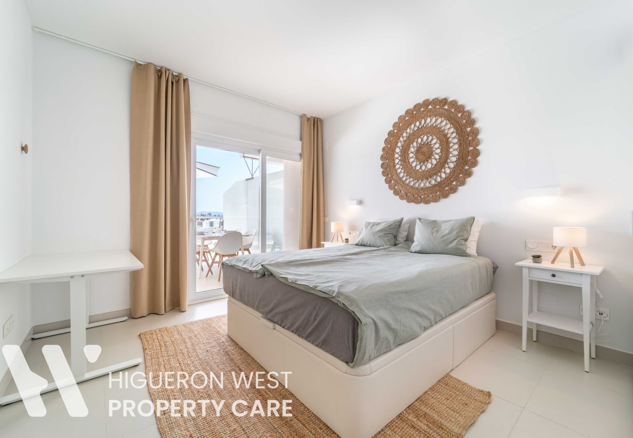 Apartment in Benalmádena - The Sunset Vista – The Hill Collection by HWPC