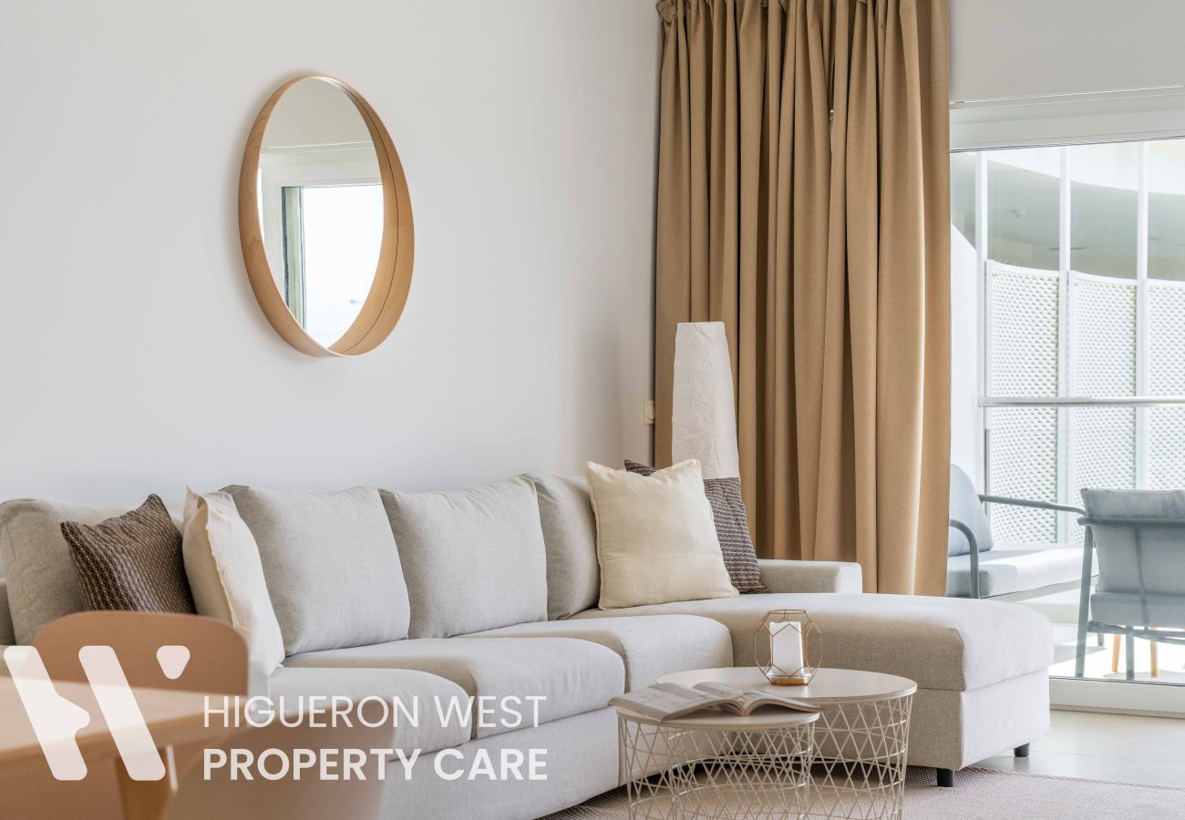 Apartment in Benalmádena - The Sunset Vista – The Hill Collection by HWPC