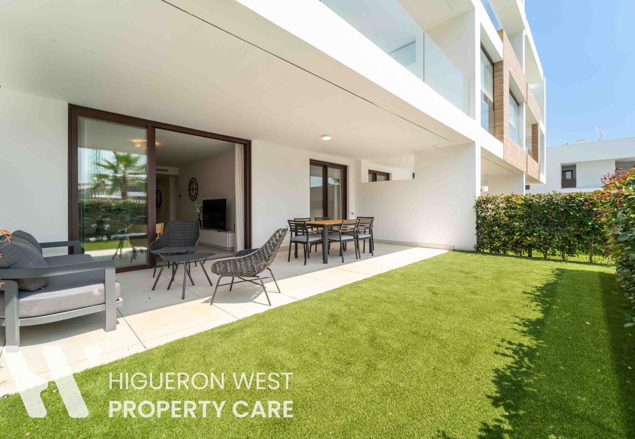 Apartment in Fuengirola - The Family Garden by HWPC