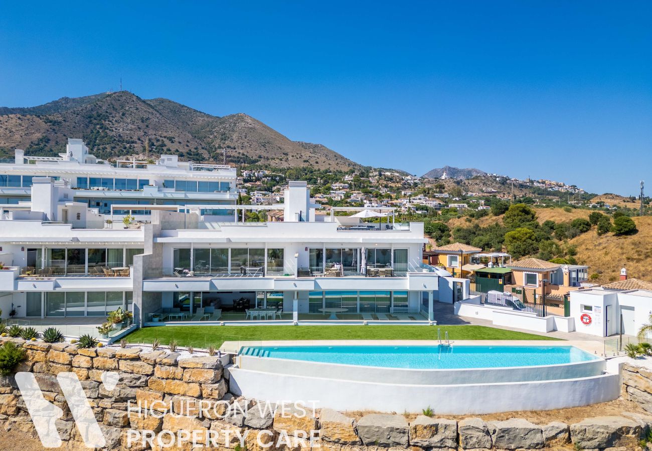 Apartment in Benalmádena - Luma View Retreat By HWPC