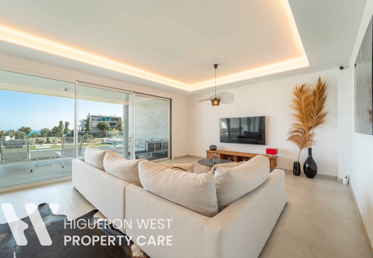 Apartment in Benalmádena - Luma View Retreat By HWPC