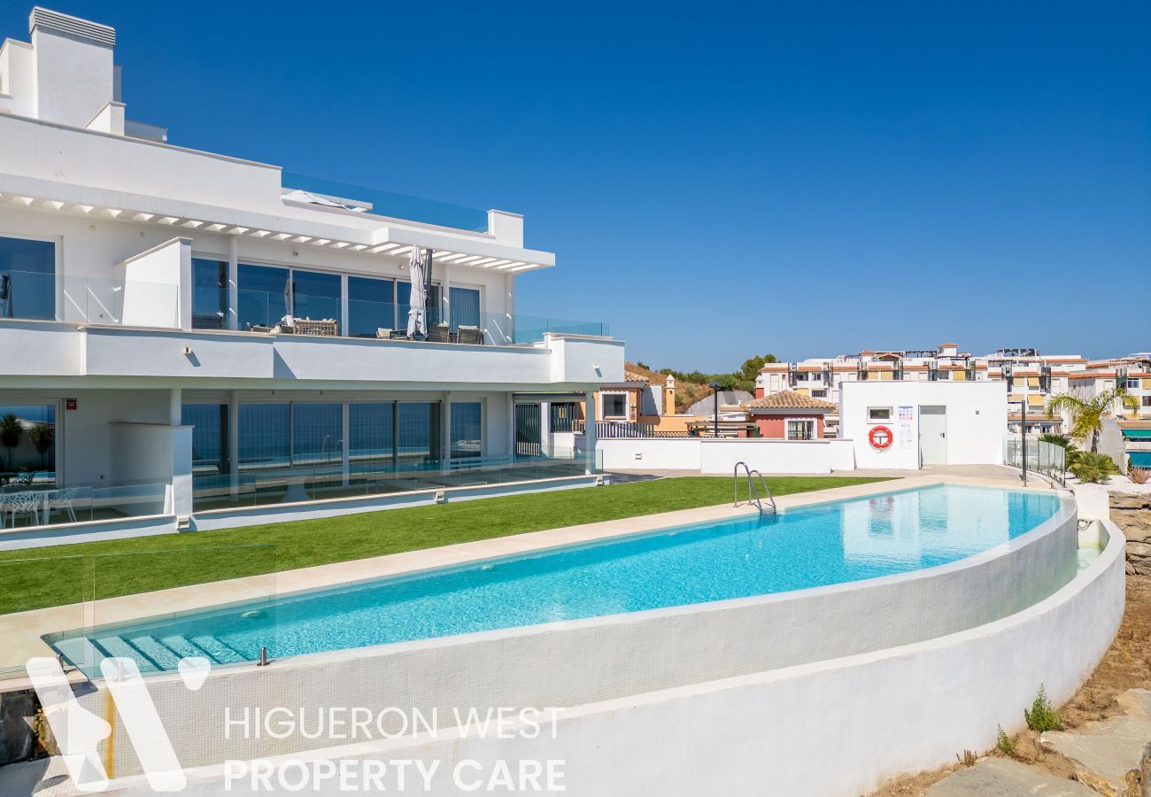 Apartment in Benalmádena - Luma View Retreat By HWPC