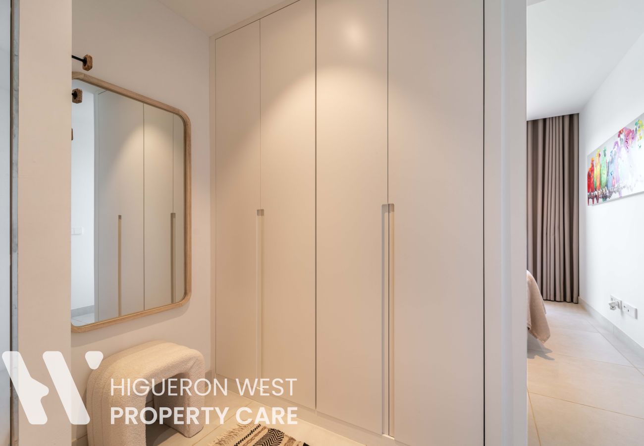 Apartment in Fuengirola - The Blue Horizon by HWP