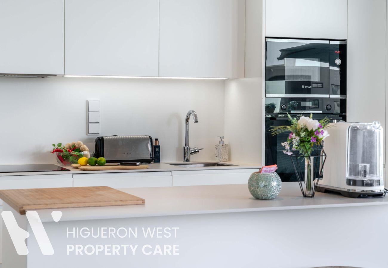 Apartment in Fuengirola - The Blue Horizon by HWP