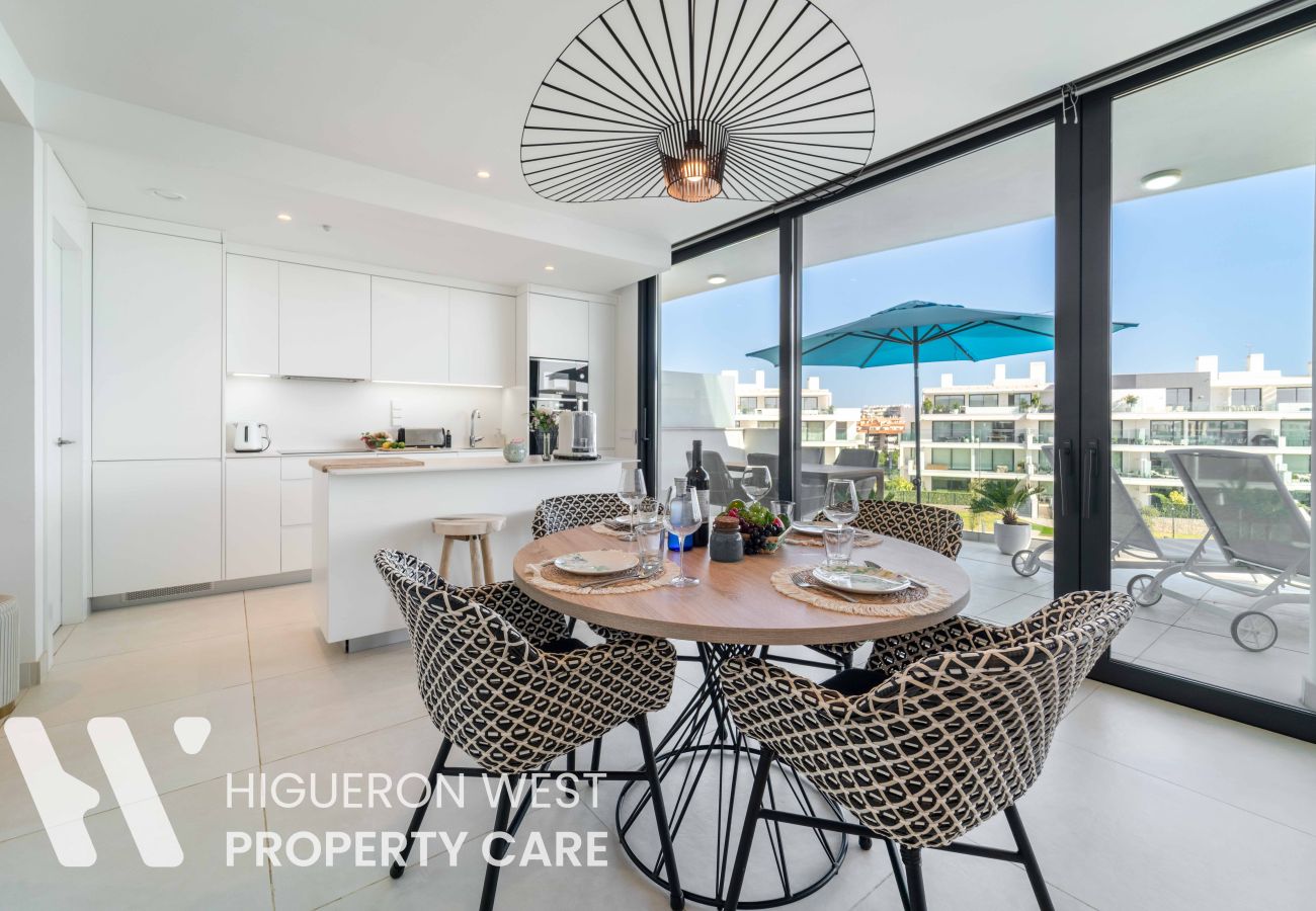 Apartment in Fuengirola - The Blue Horizon by HWP