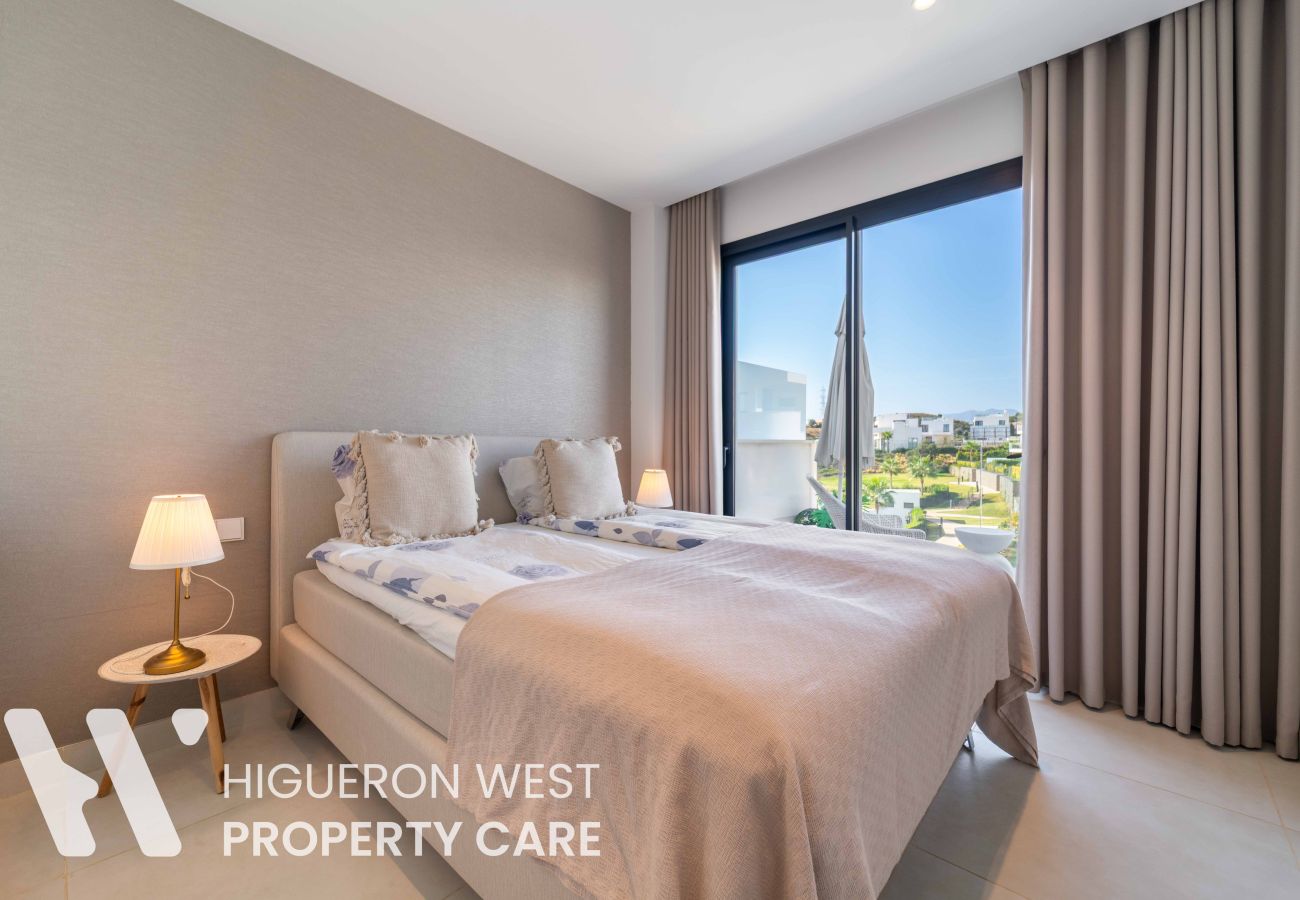 Apartment in Fuengirola - The Blue Horizon by HWP