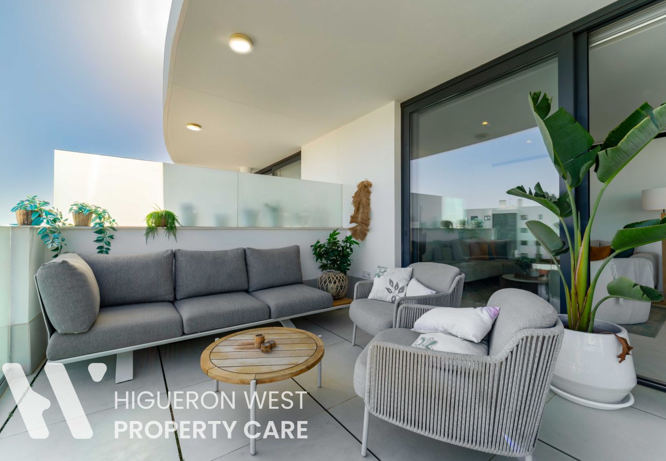 Apartment in Fuengirola - The Blue Horizon by HWP