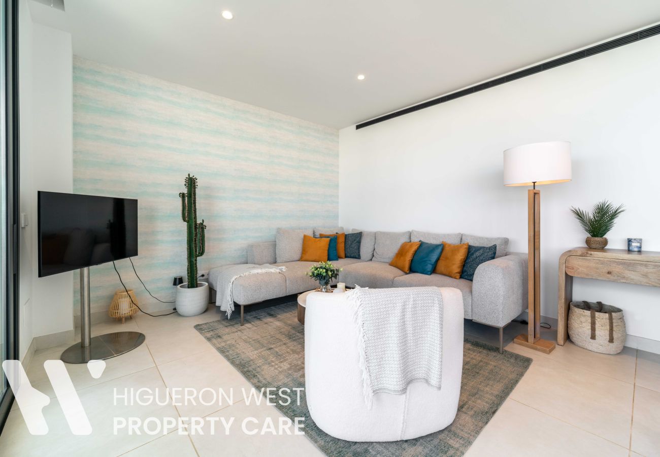 Apartment in Fuengirola - The Blue Horizon by HWP