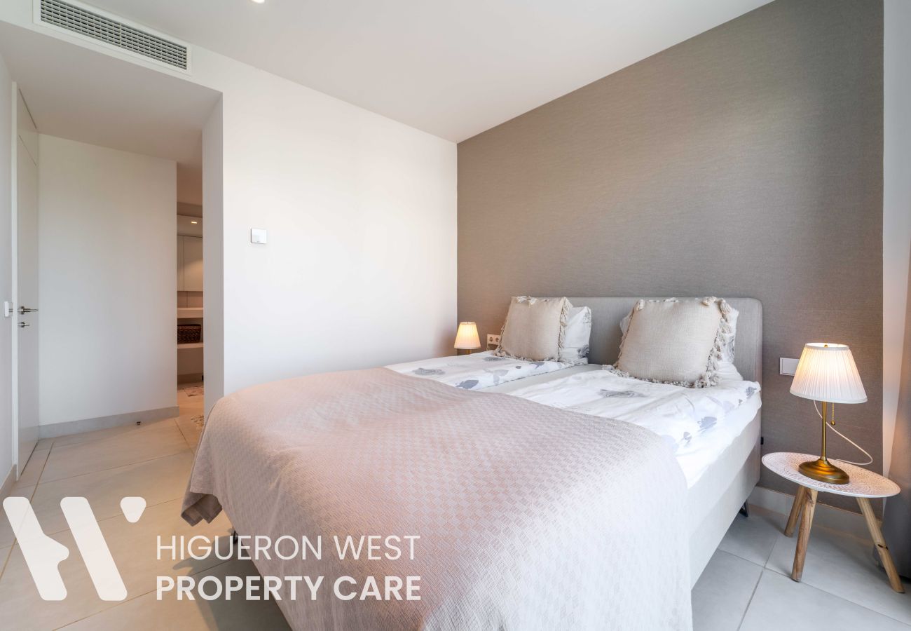 Apartment in Fuengirola - The Blue Horizon by HWP