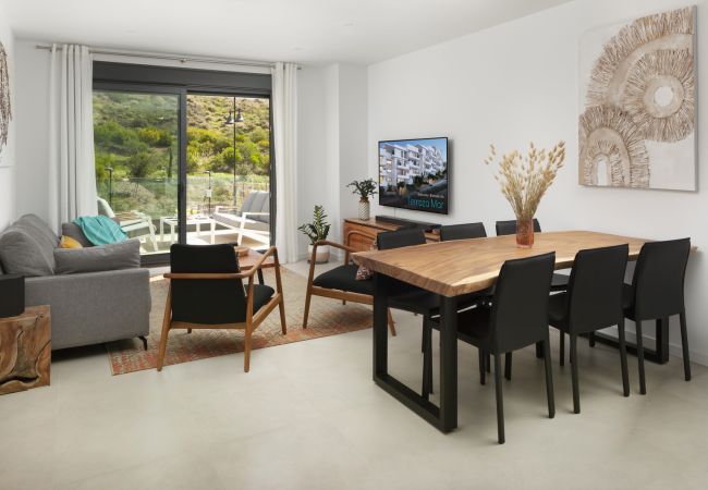 Apartment in Fuengirola - Terraza Mar by HWPC