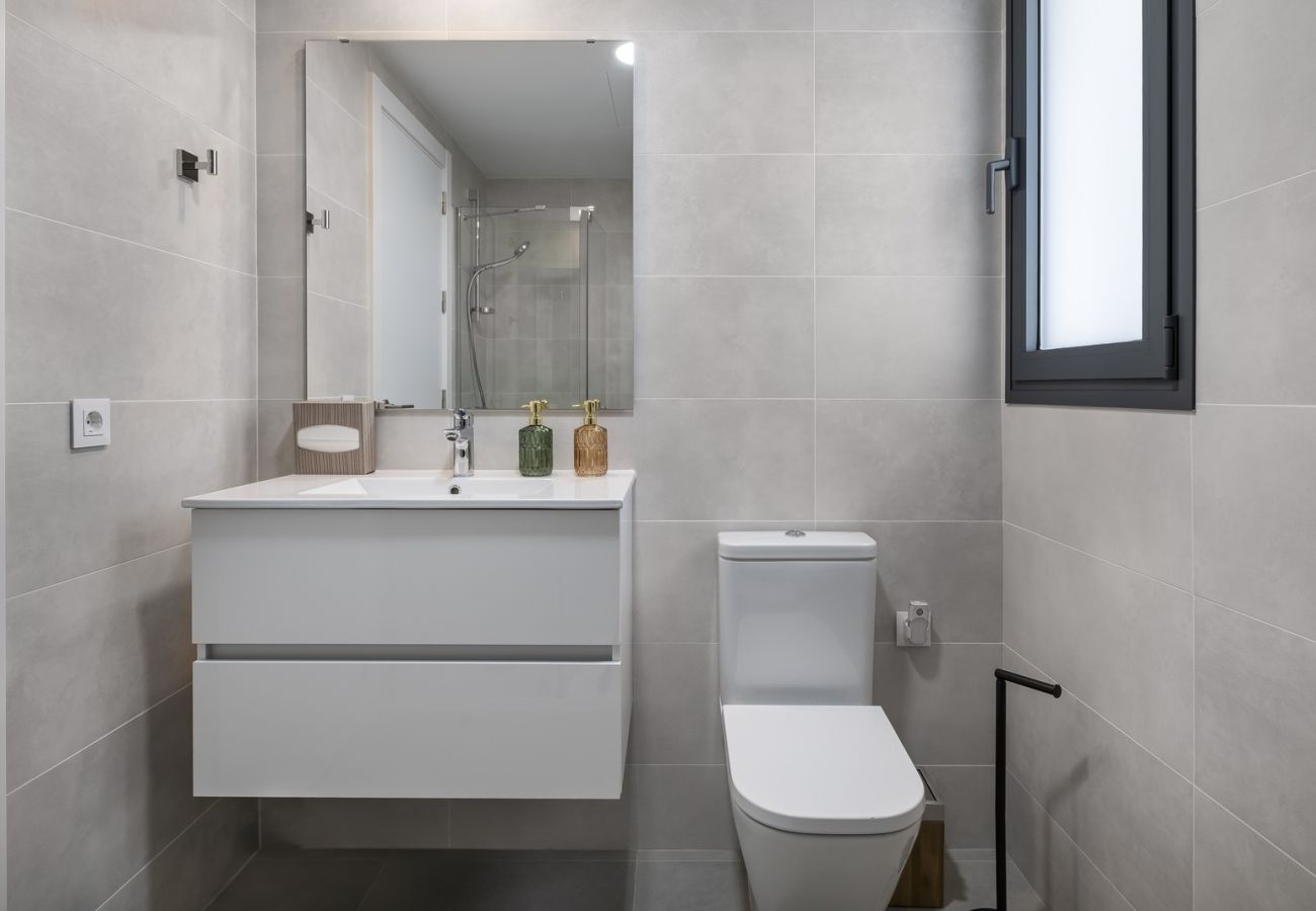 Apartment in Fuengirola - Terraza Mar by HWPC