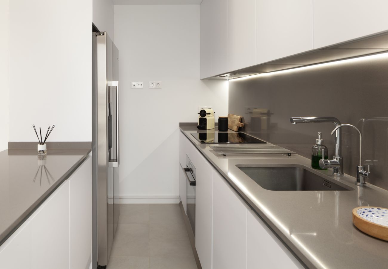 Apartment in Fuengirola - Terraza Mar by HWPC