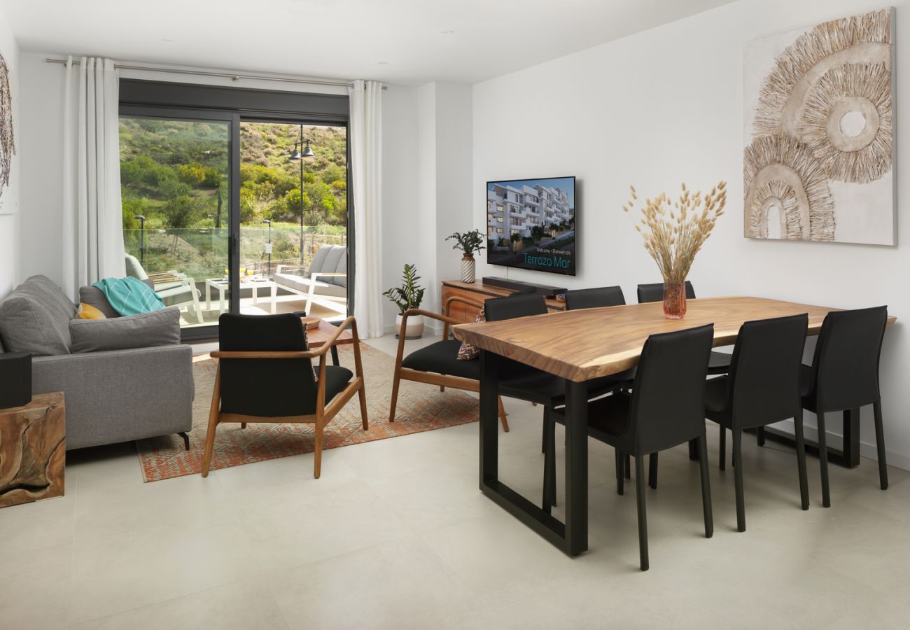 Apartment in Fuengirola - Terraza Mar by HWPC