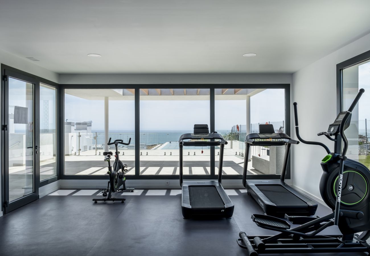 Apartment in Fuengirola - Terraza Mar by HWPC