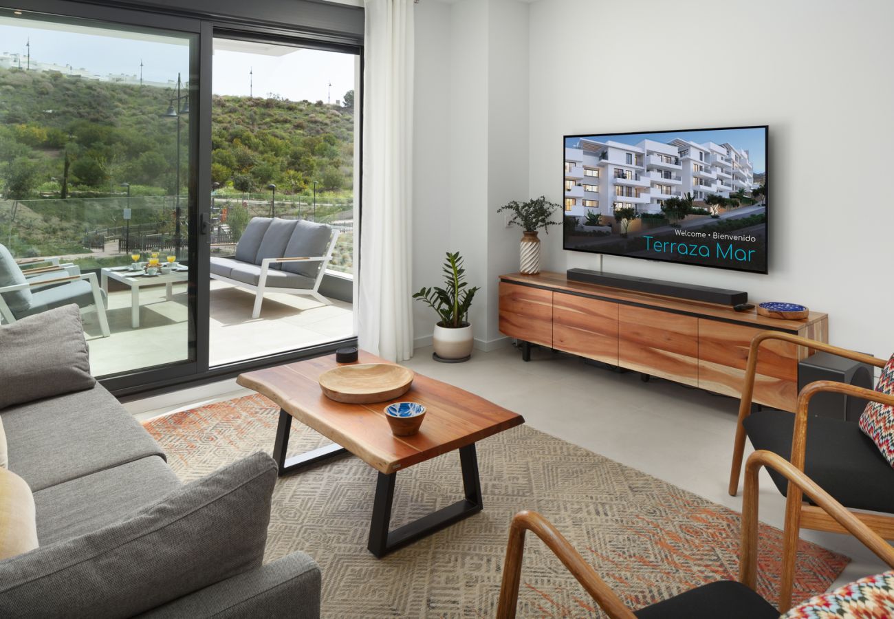 Apartment in Fuengirola - Terraza Mar by HWPC