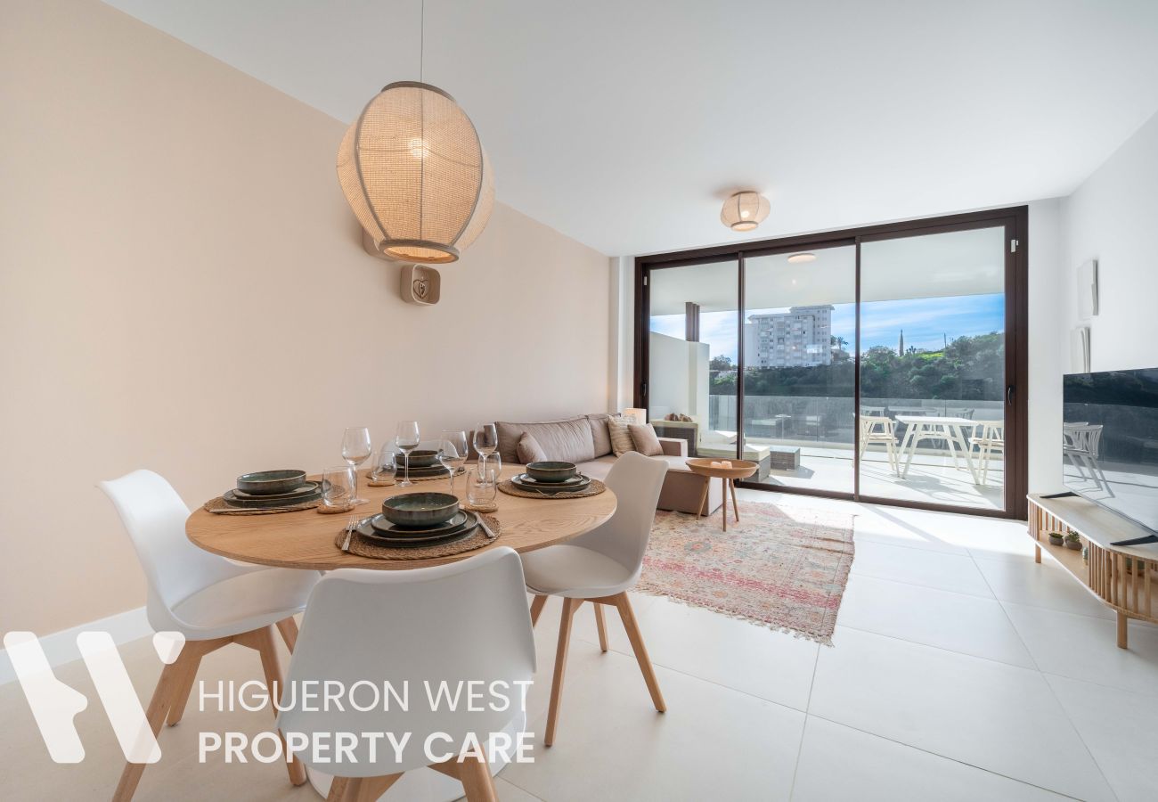 Apartment in Fuengirola - The Oasis in Las Lomas by HWPC 