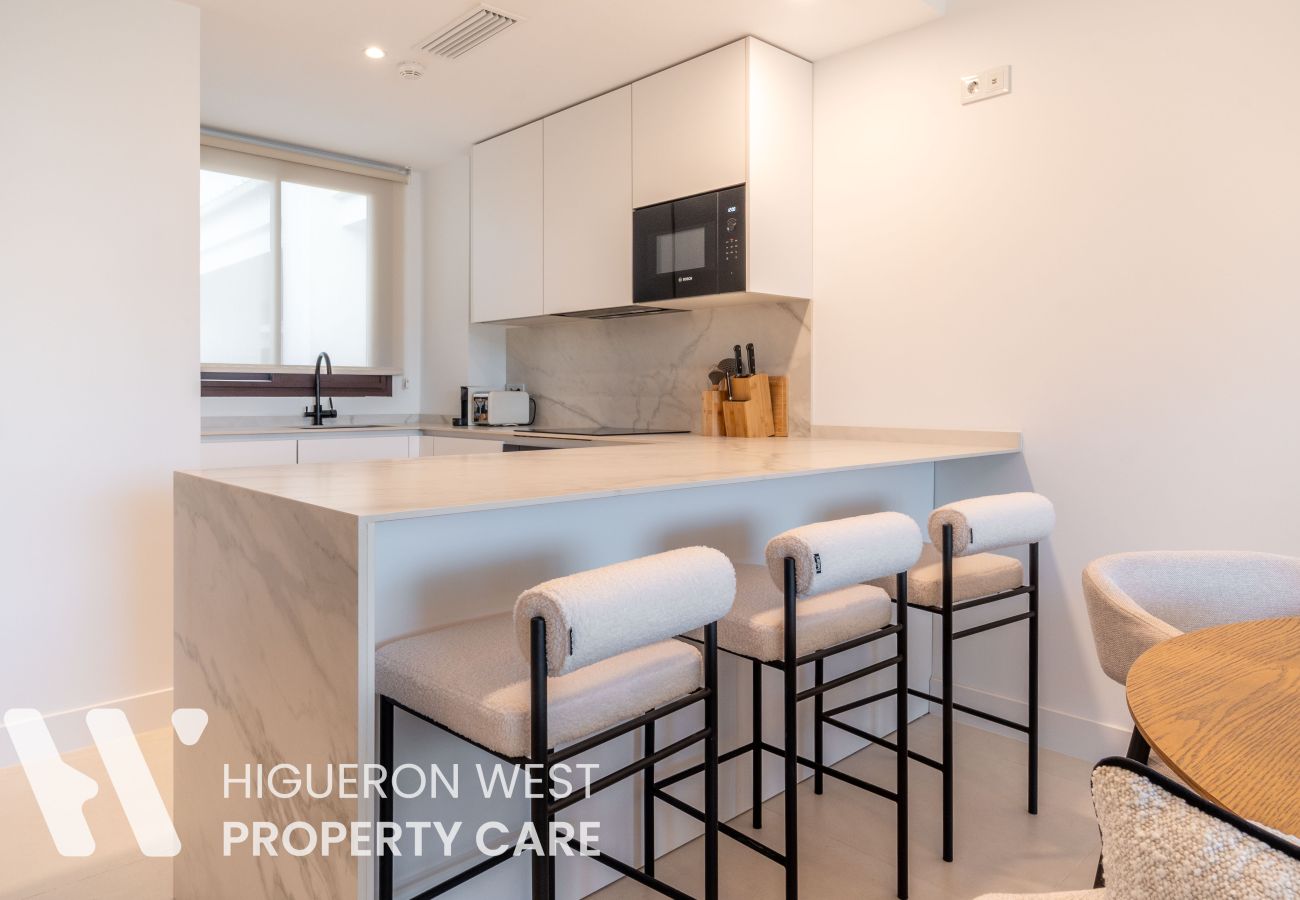 Apartment in Fuengirola - Infinity View by HWPC