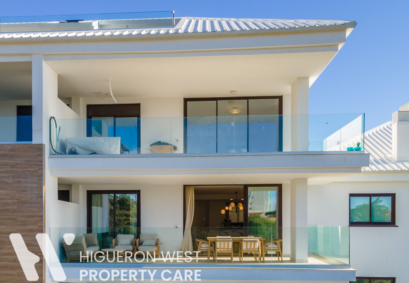 Apartment in Fuengirola - Infinity View by HWPC