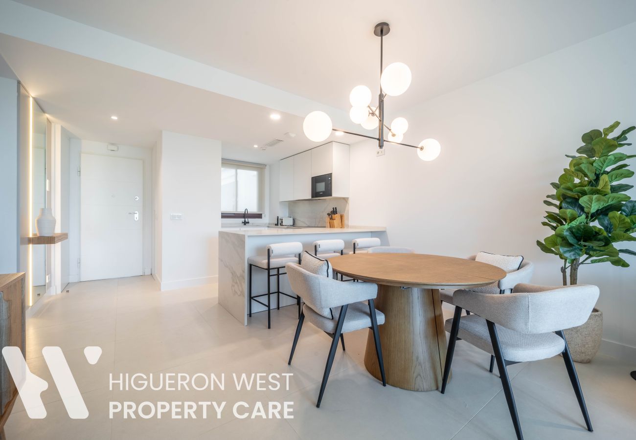 Apartment in Fuengirola - Infinity View by HWPC