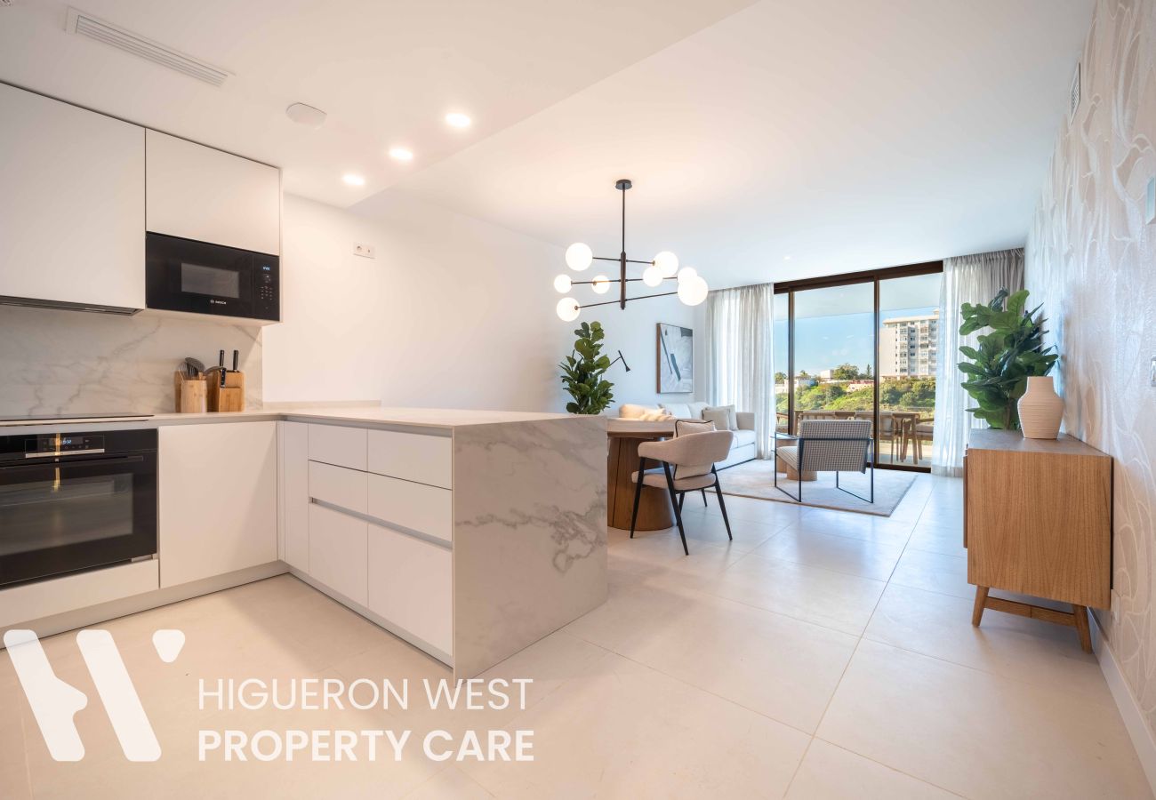 Apartment in Fuengirola - Infinity View by HWPC