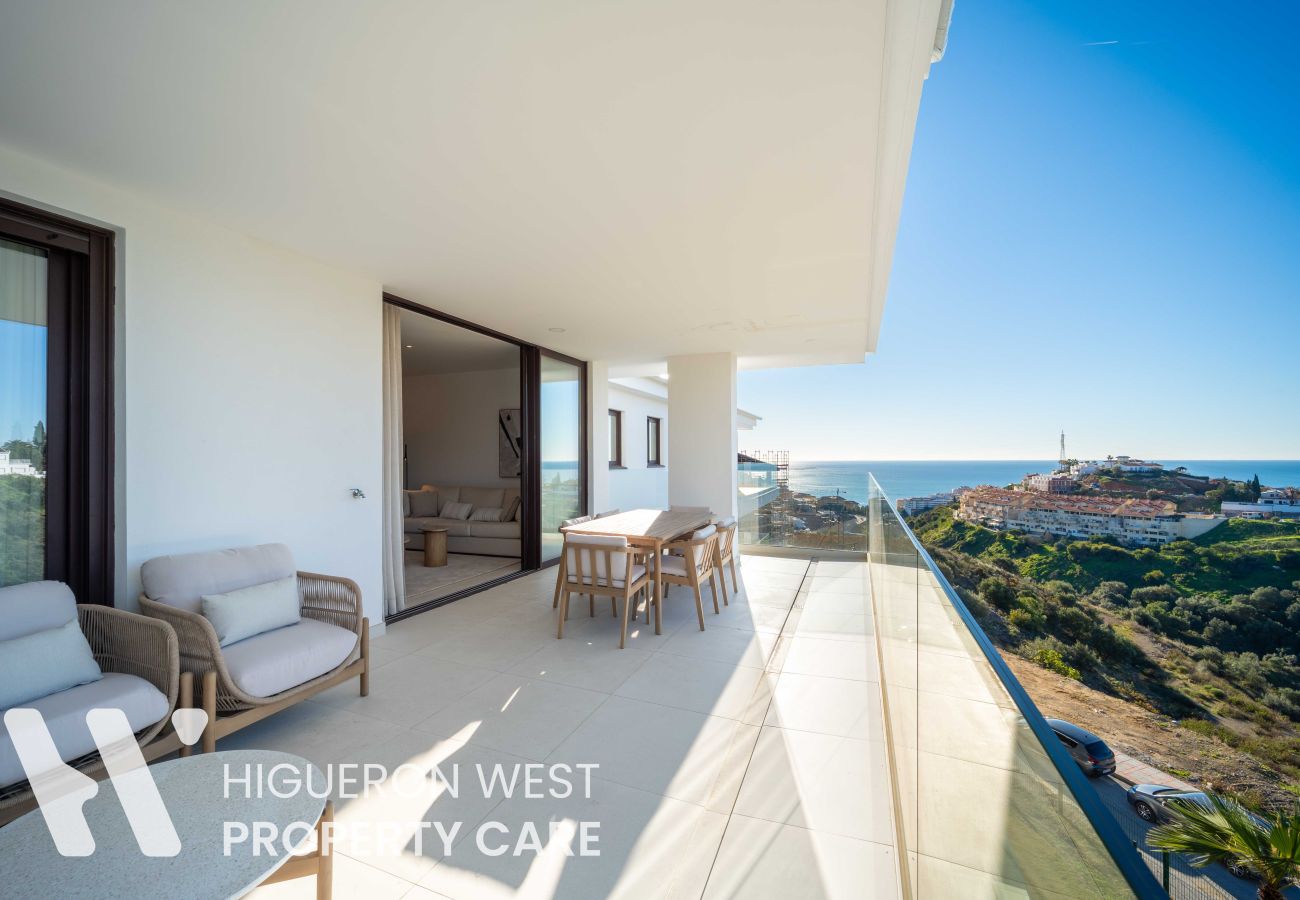 Apartment in Fuengirola - Infinity View by HWPC