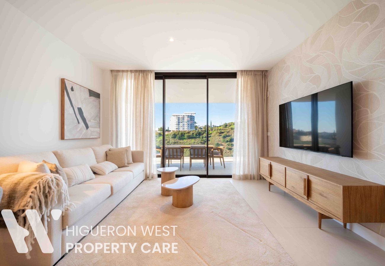 Apartment in Fuengirola - Infinity View by HWPC
