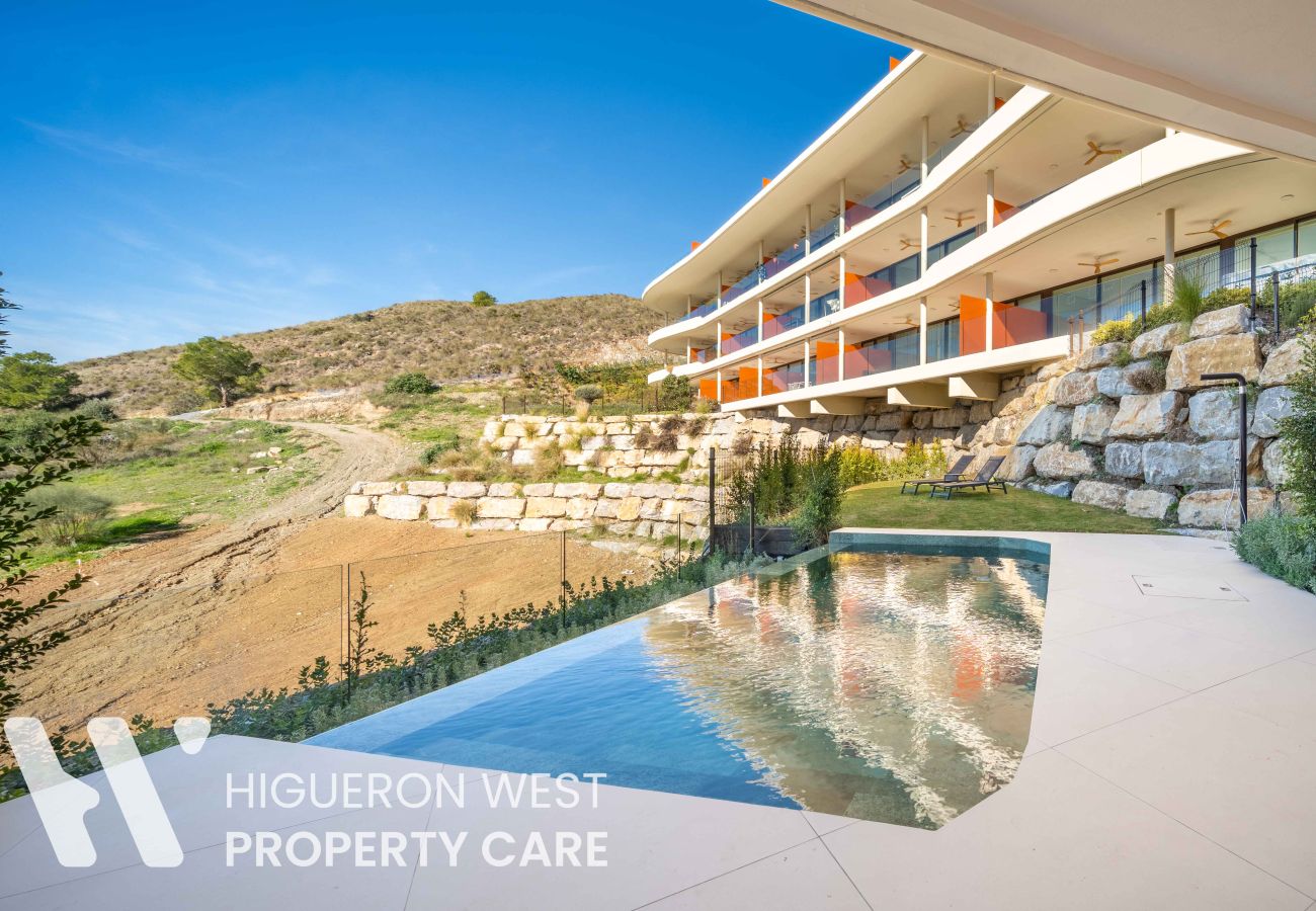 Apartment in Fuengirola - Aalborg Mezcal