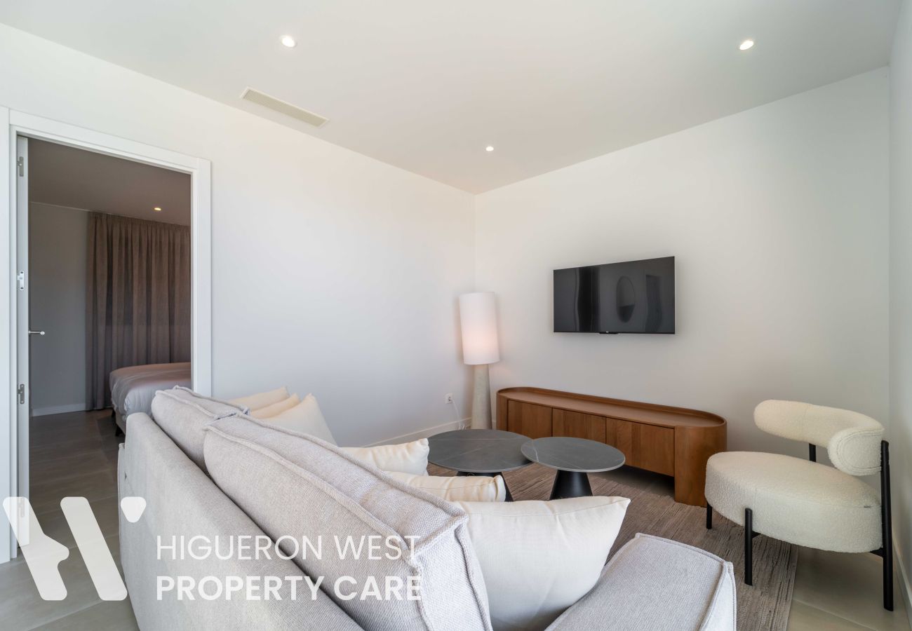 Apartment in Fuengirola - The West Breeze by HWPC