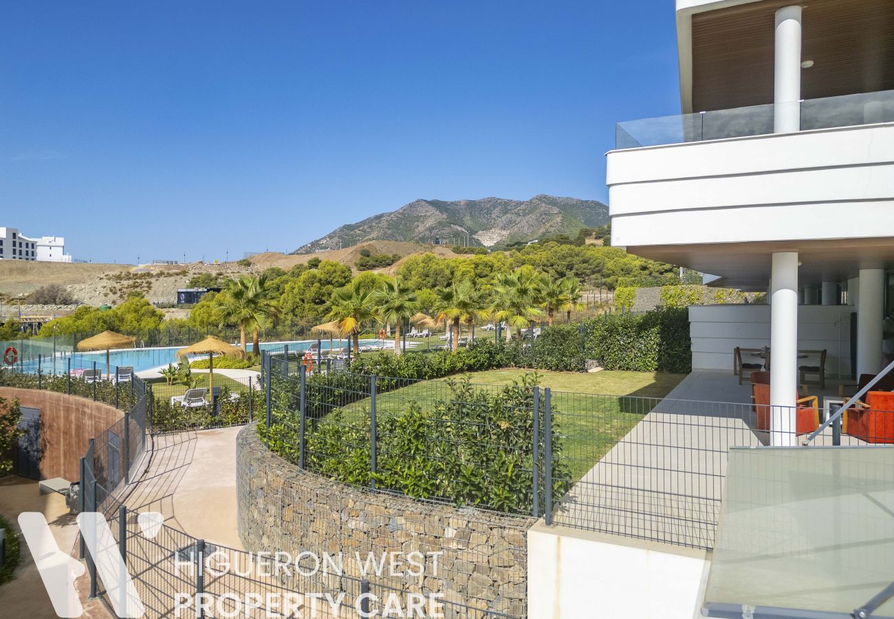 Apartment in Fuengirola - Palm Retreat by HWPC