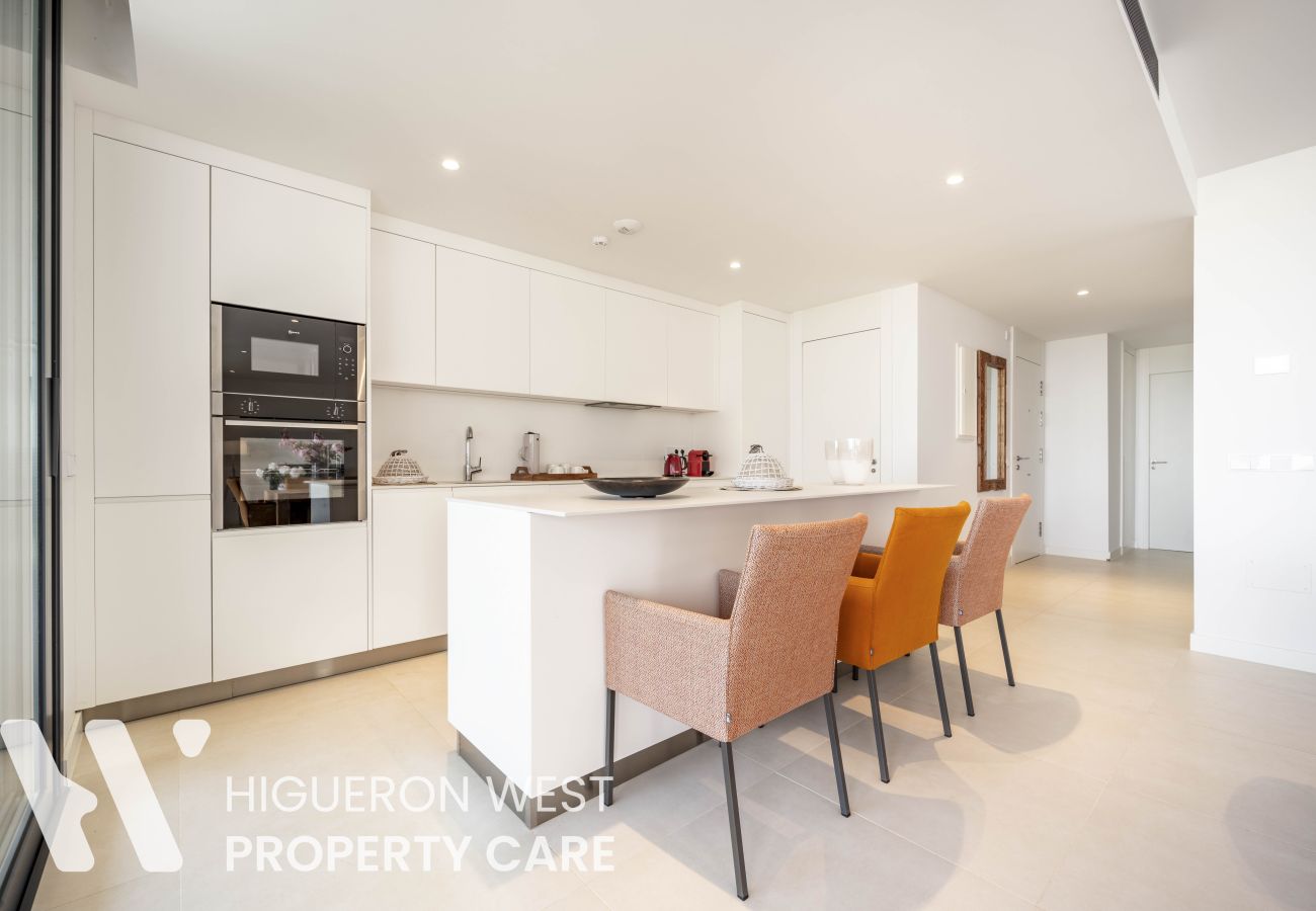 Apartment in Fuengirola - Palm Retreat by HWPC