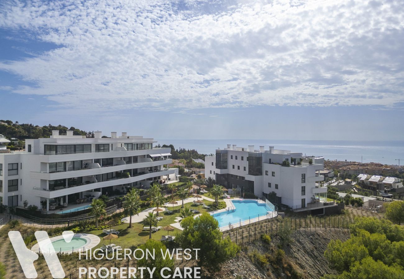 Apartment in Fuengirola - Palm Retreat by HWPC