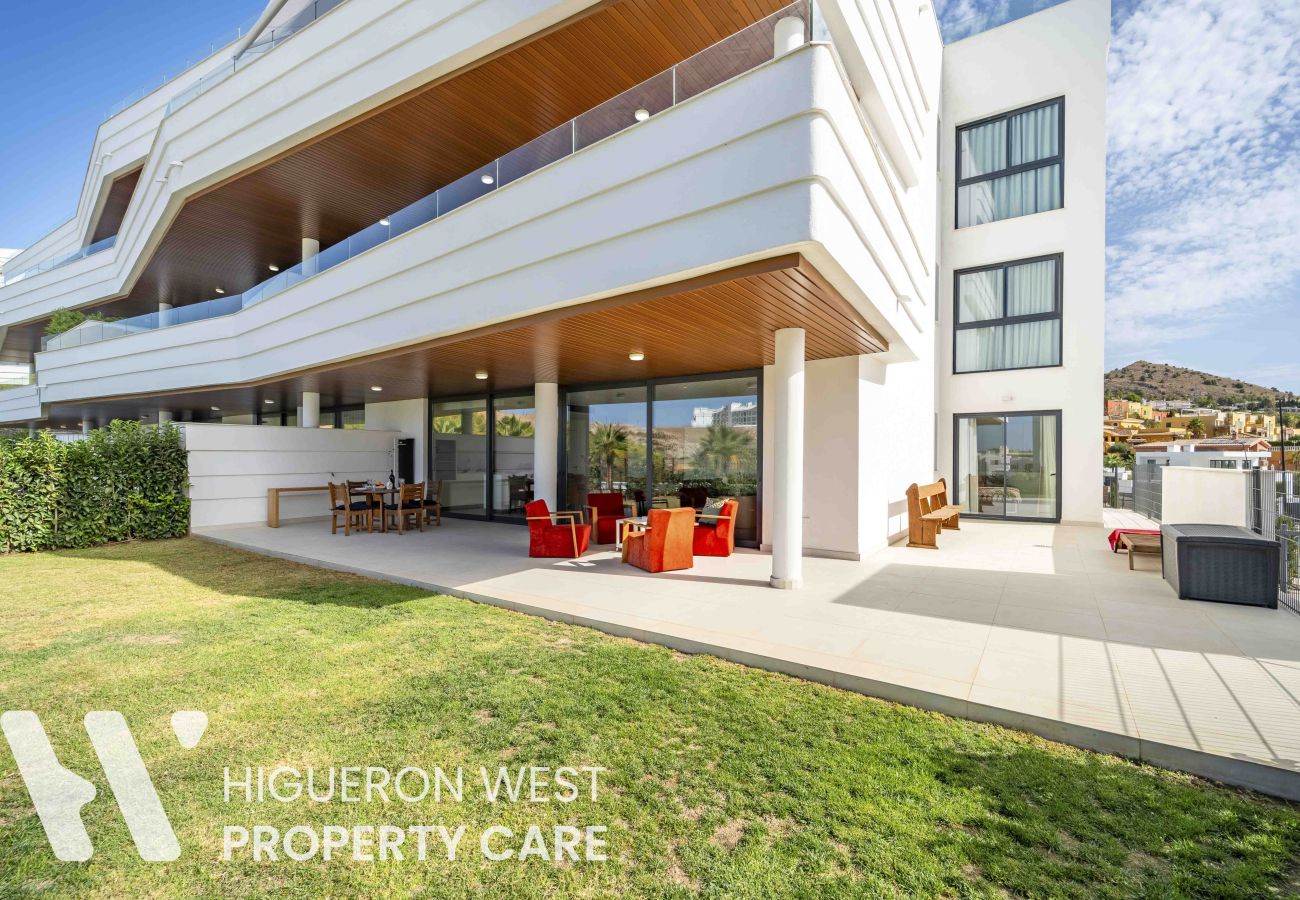 Apartment in Fuengirola - Palm Retreat by HWPC