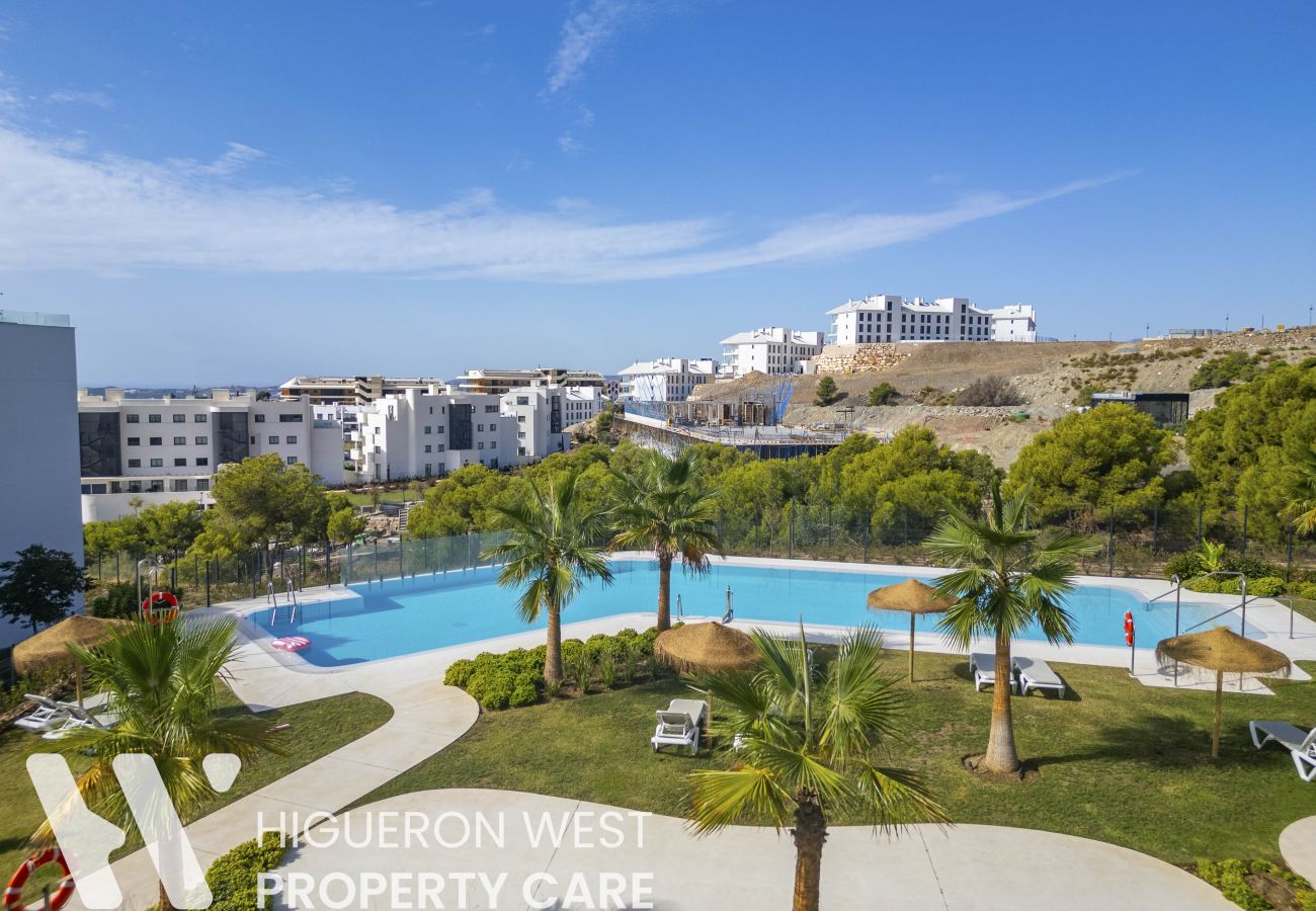 Apartment in Fuengirola - Palm Retreat by HWPC