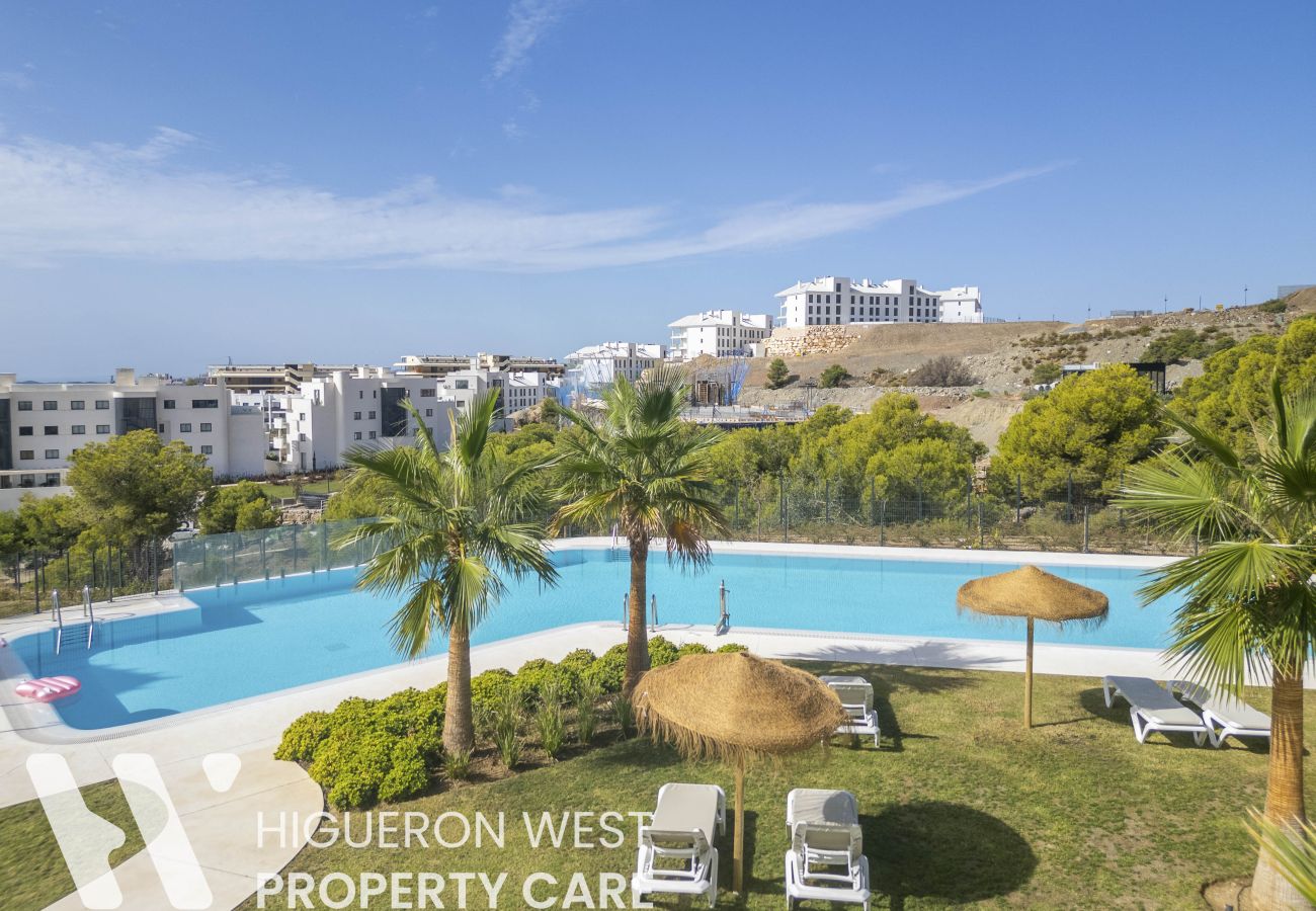 Apartment in Fuengirola - Palm Retreat by HWPC