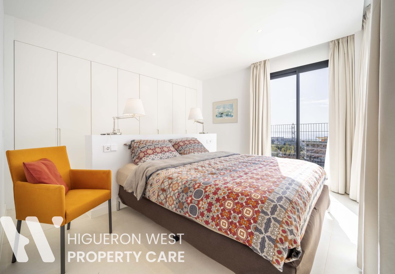 Apartment in Fuengirola - Palm Retreat by HWPC