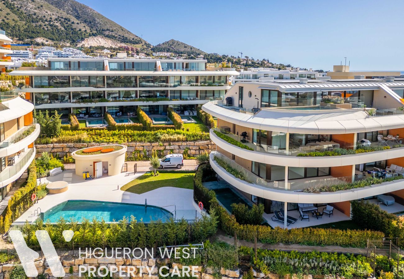 Apartment in Fuengirola - The Sun & Sea Pool Hideaway by HWPC