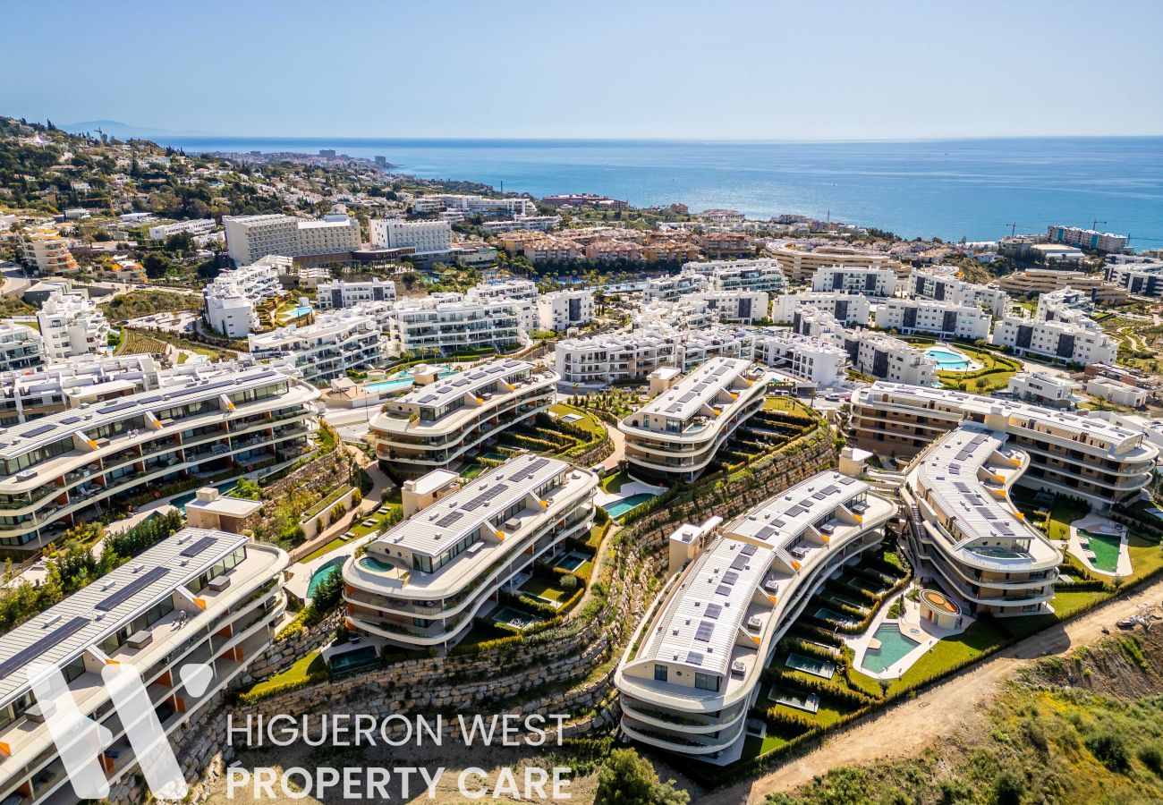 Apartment in Fuengirola - The Sun & Sea Pool Hideaway by HWPC