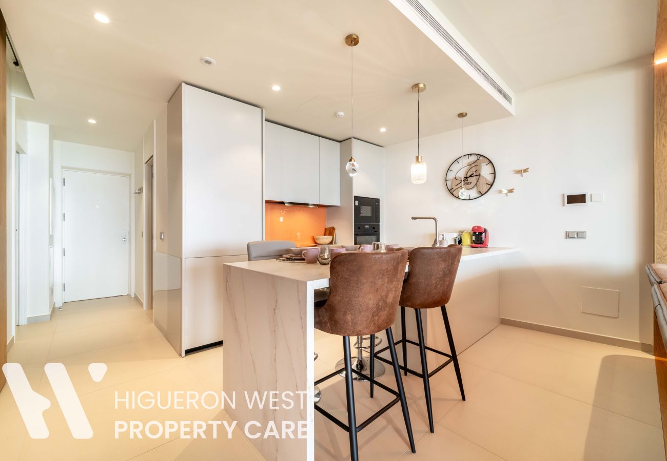 Apartment in Fuengirola - The Sunset Horizon Retreat by HWPC