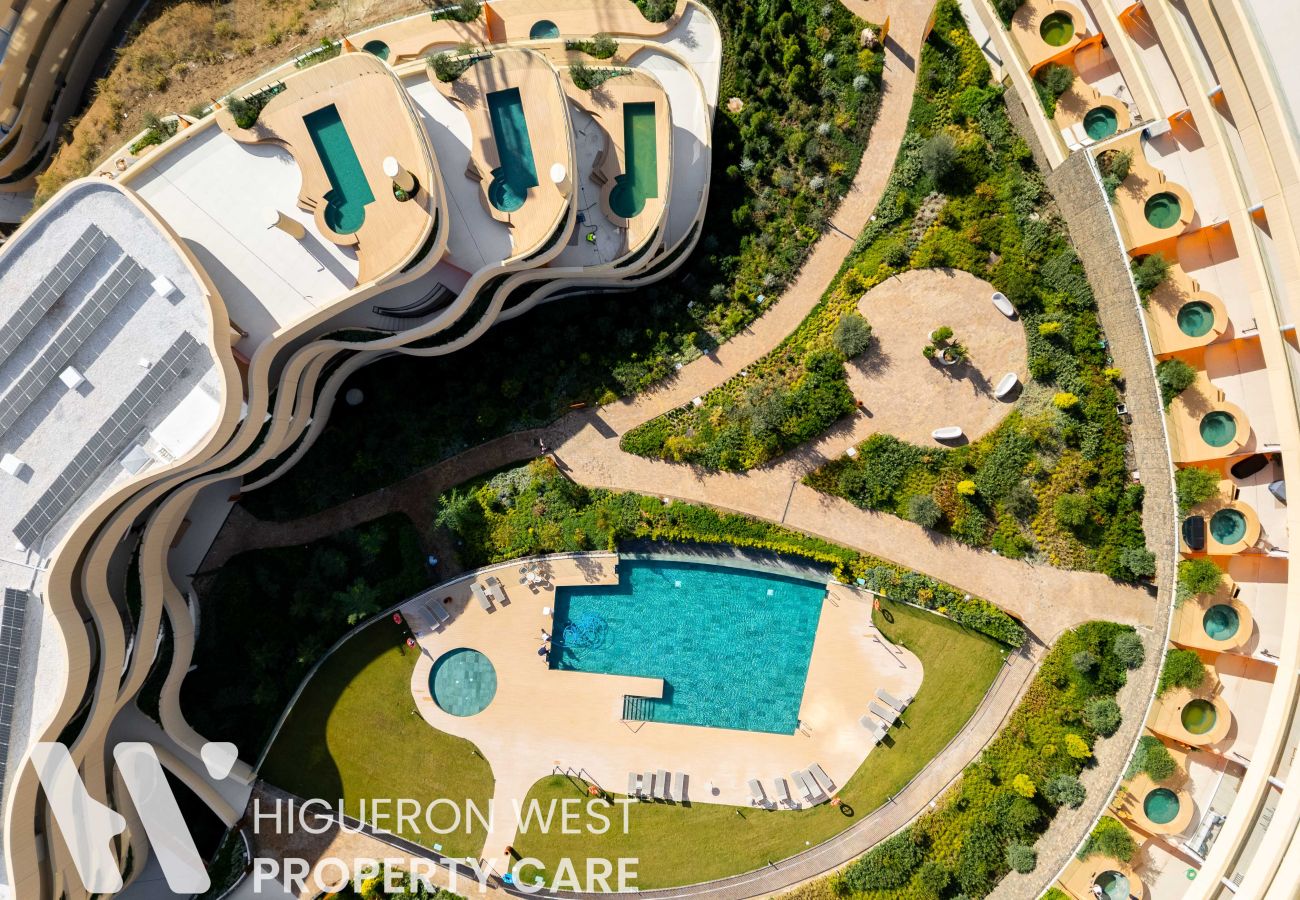 Apartment in Fuengirola - The Sunset Horizon Retreat by HWPC