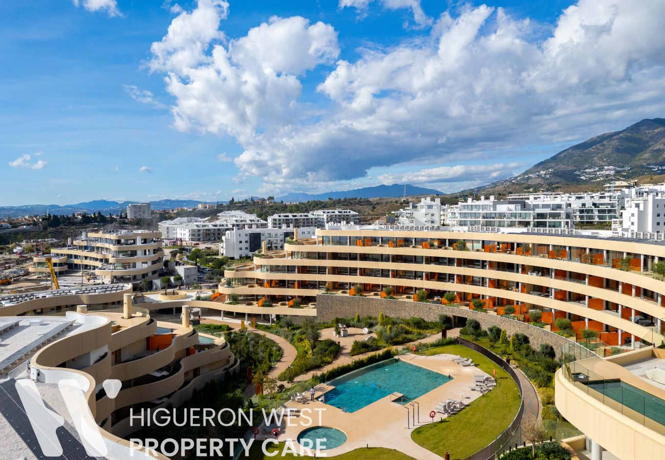 Apartment in Fuengirola - The Sunset Horizon Retreat by HWPC