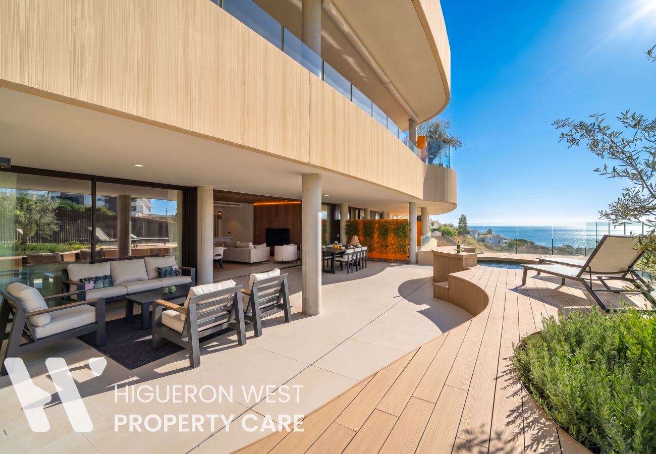 Apartment in Fuengirola - The Horizon Pool Terrace by HWPC