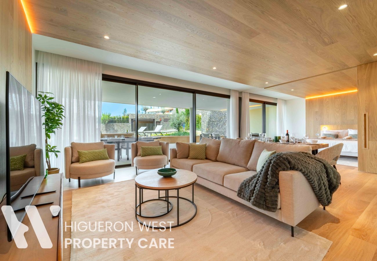 Apartment in Fuengirola - The Horizon Pool Terrace by HWPC