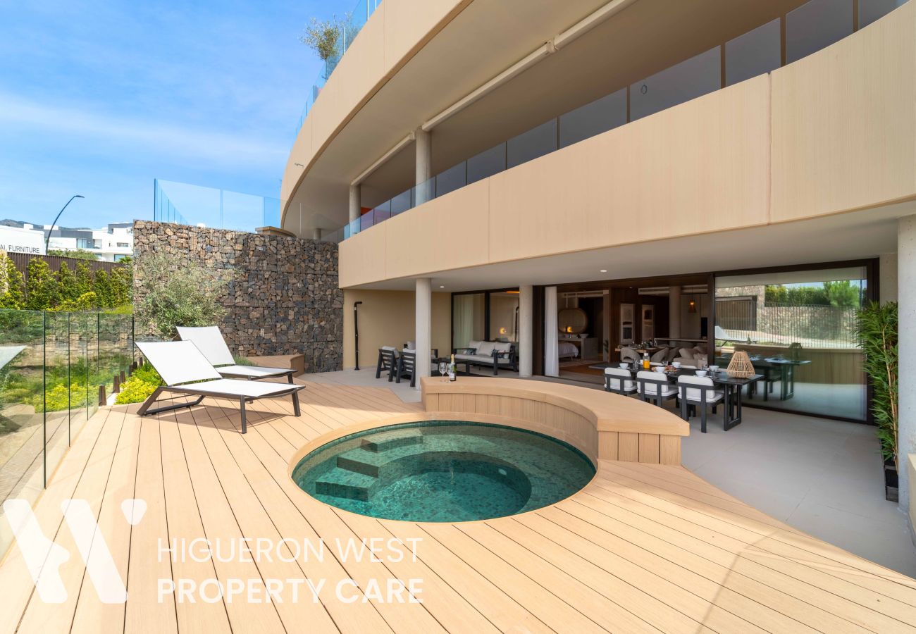 Apartment in Fuengirola - The Horizon Pool Terrace by HWPC